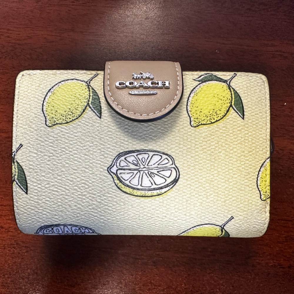 Coach medium corner zip wallet